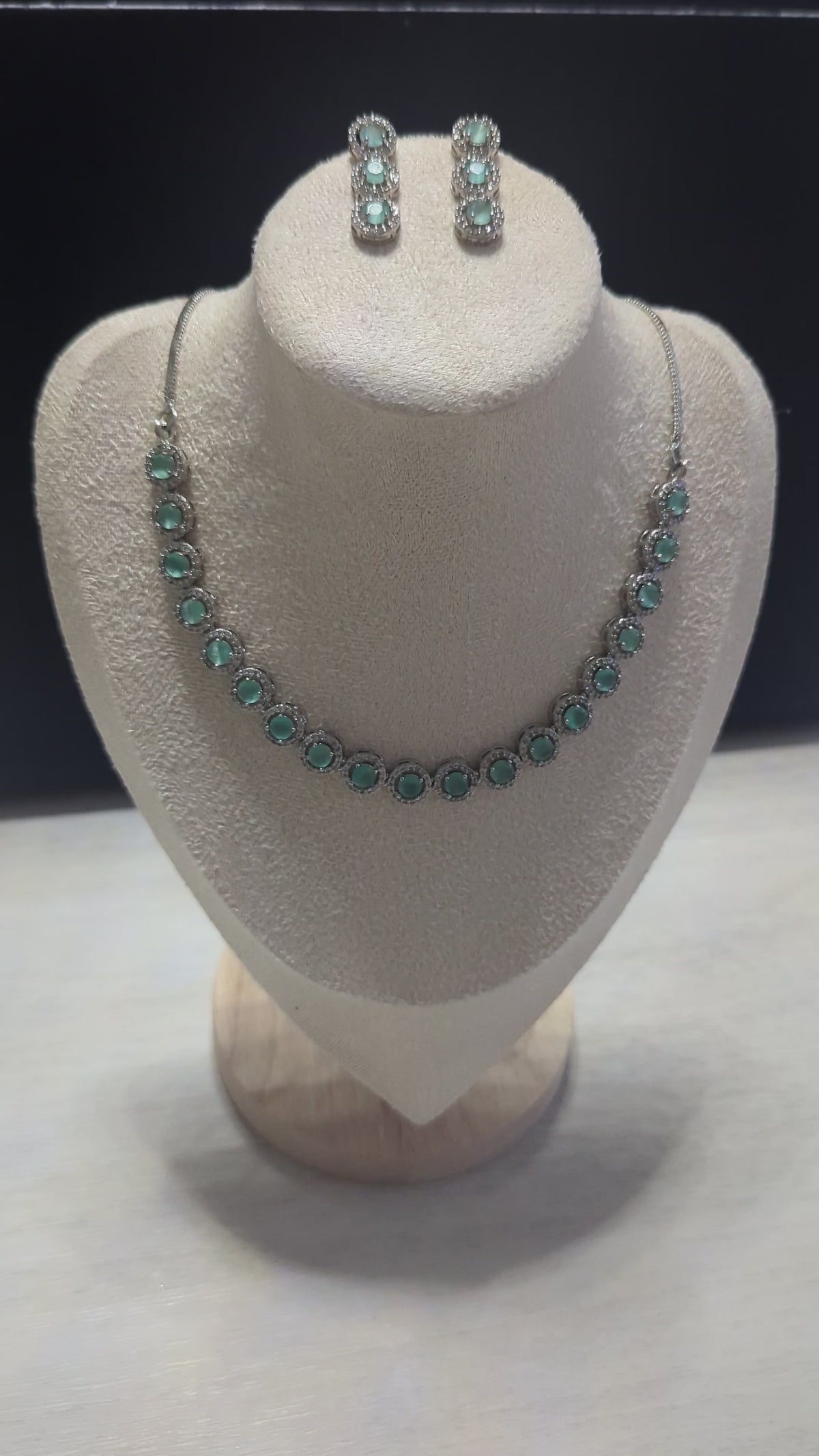 Isabella Mint Green CZ Necklace Earrings Set – Exceptional Quality Opulent Design, Clear Stones
