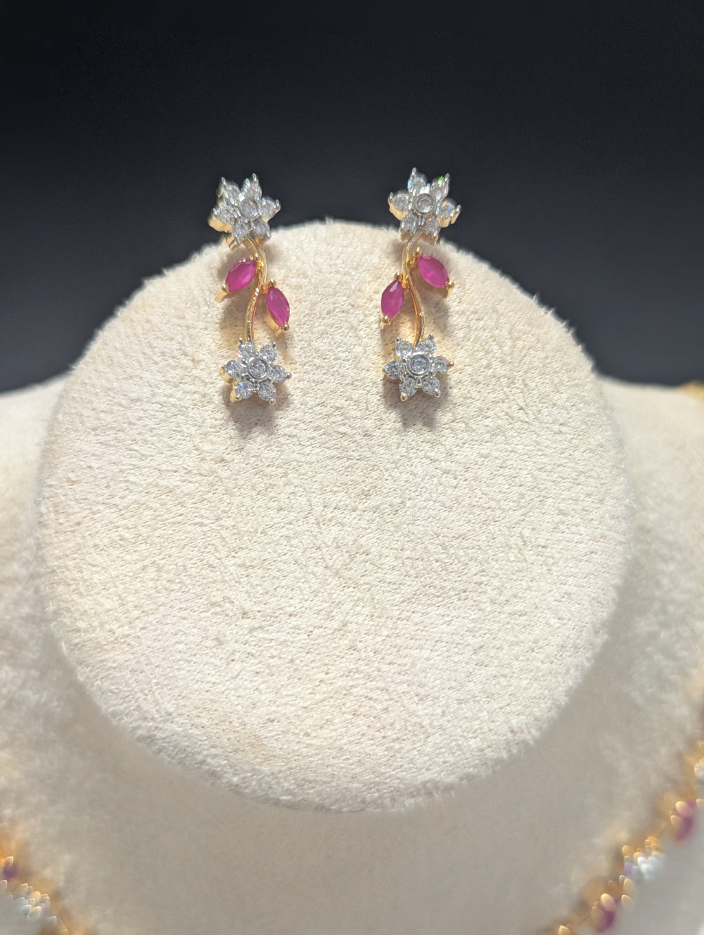 Juliette Necklace Earring Set – Exceptional Quality 22ct Gold Plated Flower Design with Pink and Clear Stones