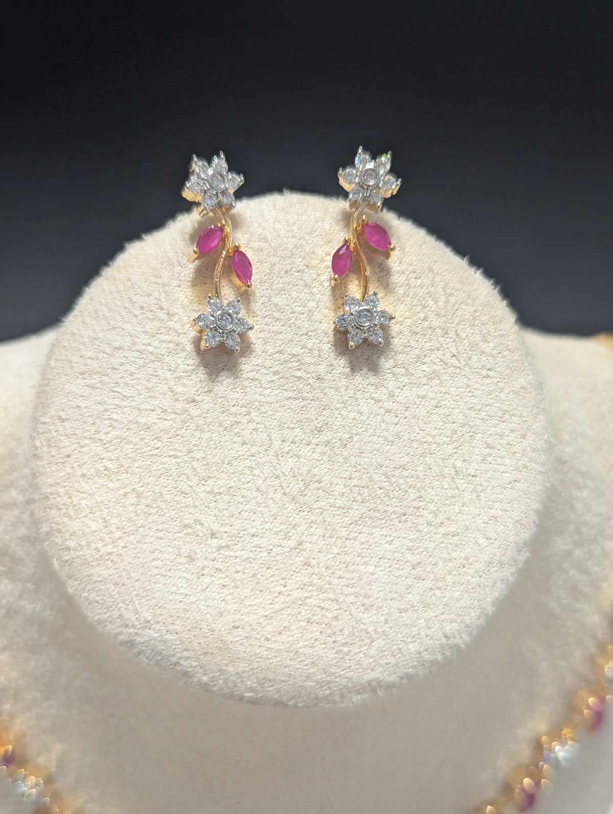 Juliette Necklace Earring Set – Exceptional Quality 22ct Gold Plated Flower Design with Pink and Clear Stones