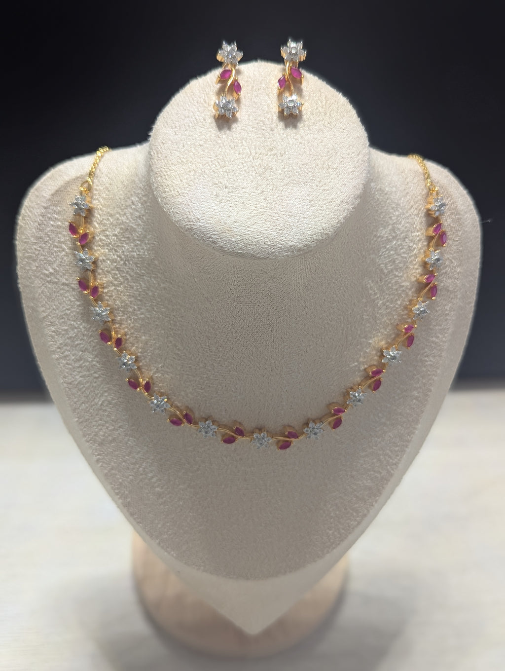 Juliette Necklace Earring Set – Exceptional Quality 22ct Gold Plated Flower Design with Pink and Clear Stones