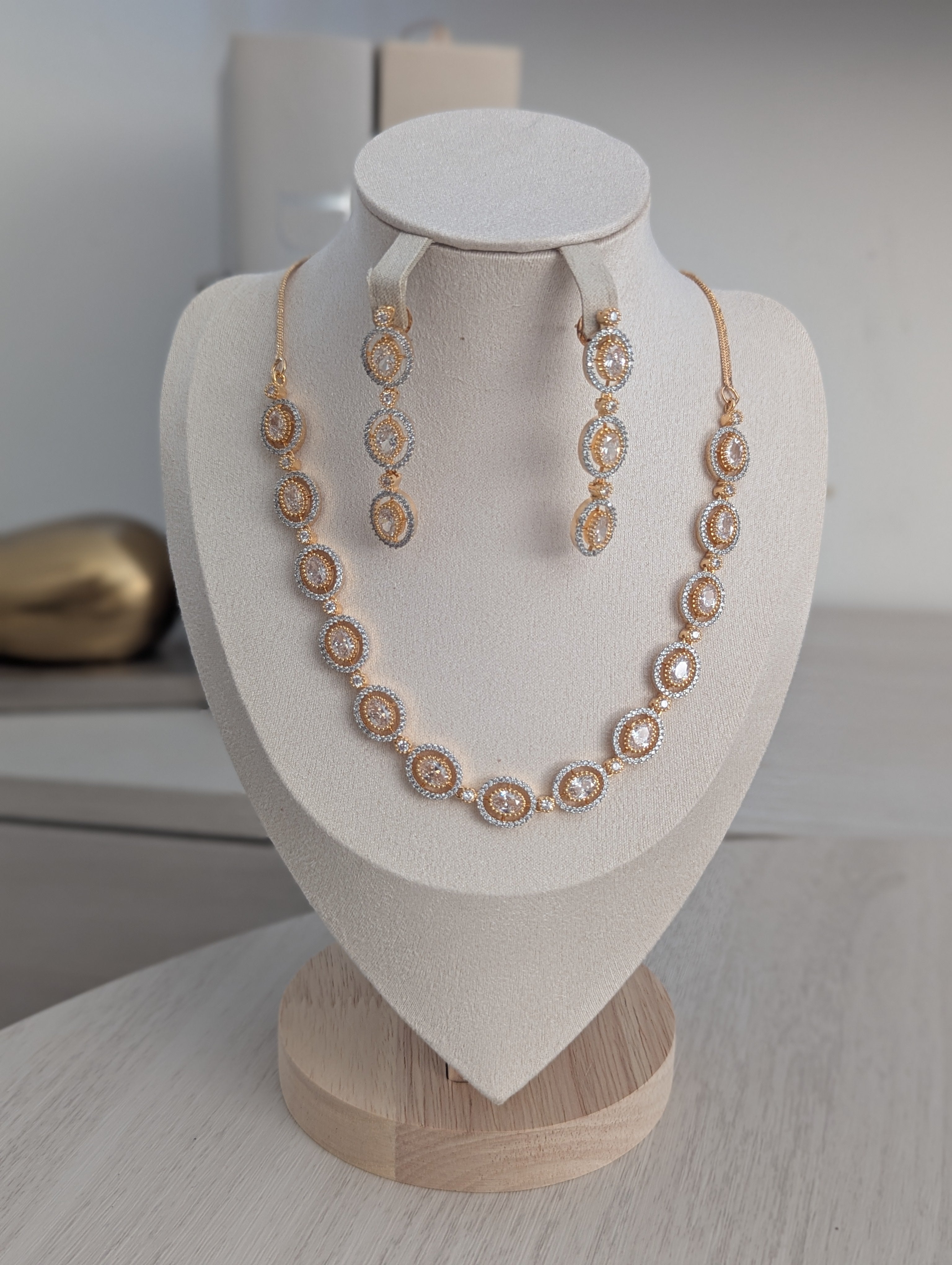 Eleanor 22ct Gold Plated Exceptional Quality CZ Stone Necklace and Earrings Set – Opulent Jewelry