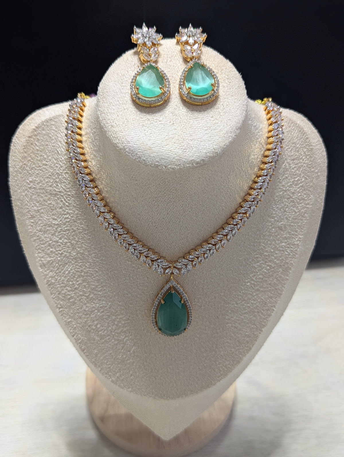 Giselle Necklace Earring Set – Exceptional Quality Mint Green Clear Cubic Zirconia 22ct Gold Plating Flower Design