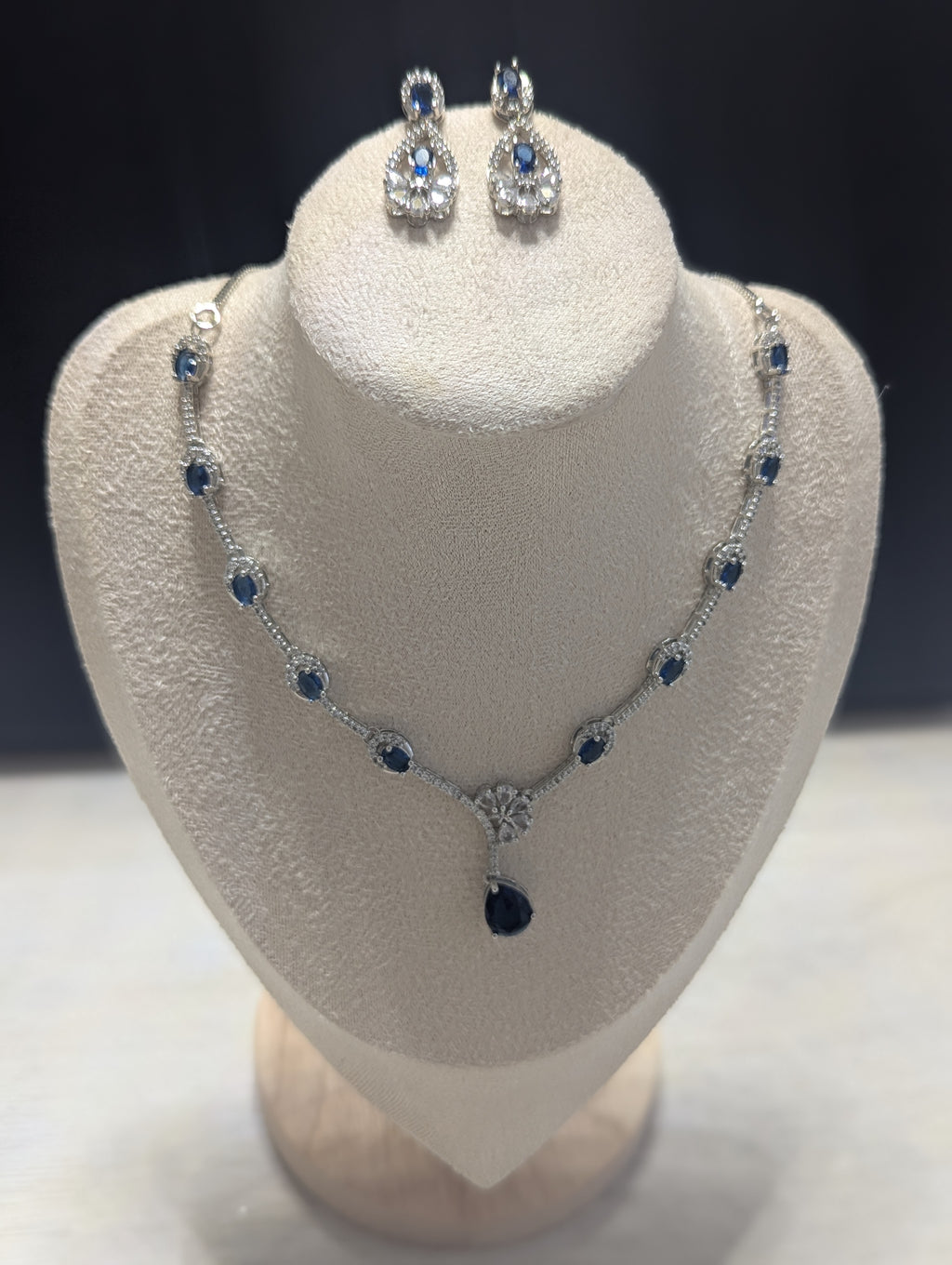 Charlotte Sapphire Exceptional Quality CZ Necklace Earrings Set – White Gold Plating Flower Design