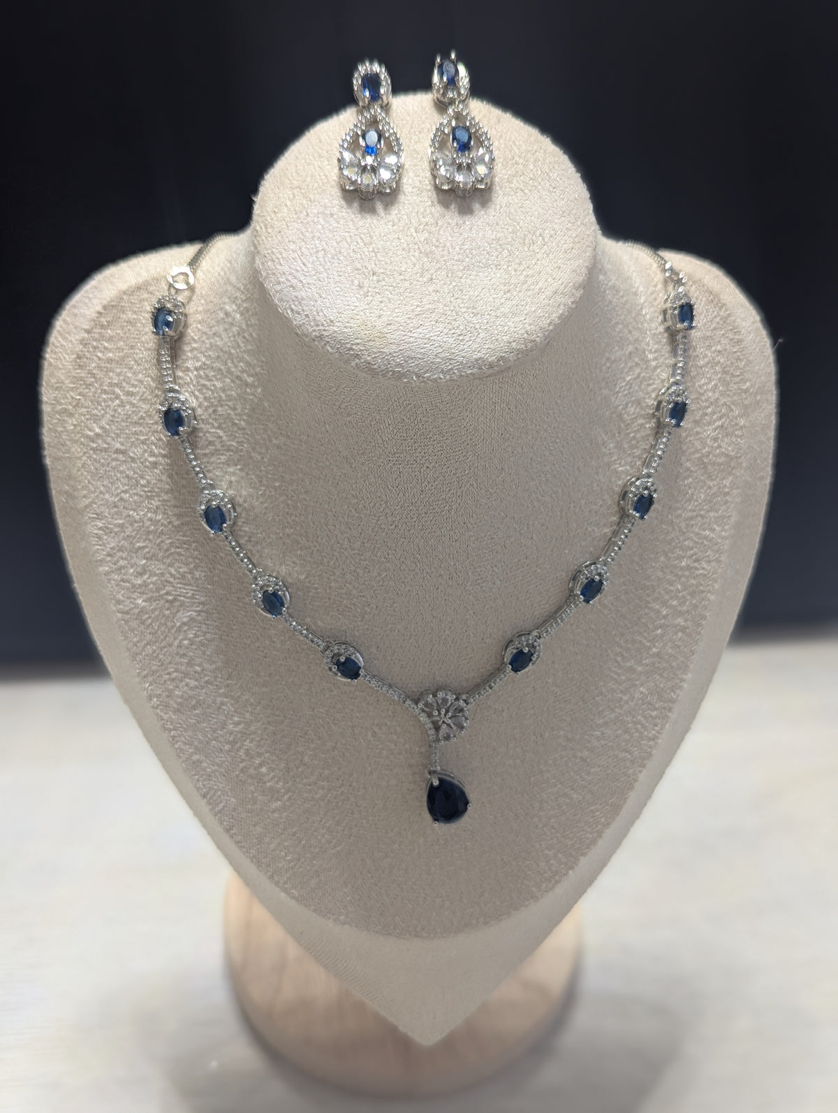 Charlotte Sapphire Exceptional Quality CZ Necklace Earrings Set – White Gold Plating Flower Design