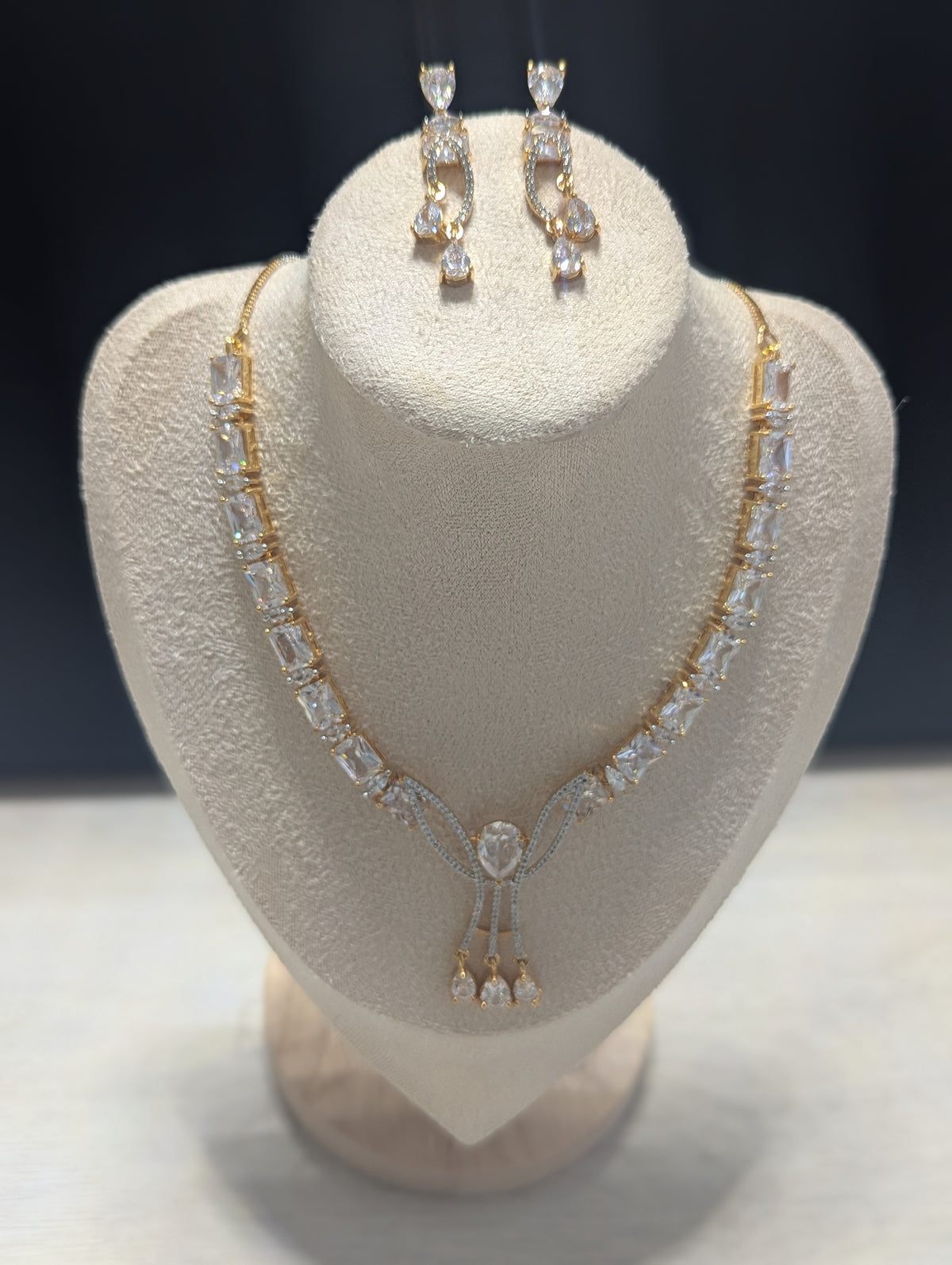 Seraphina - Necklace & Earring Set Exceptional Quality CZ Clear Stones. 22ct Gold plating. Opulent Design
