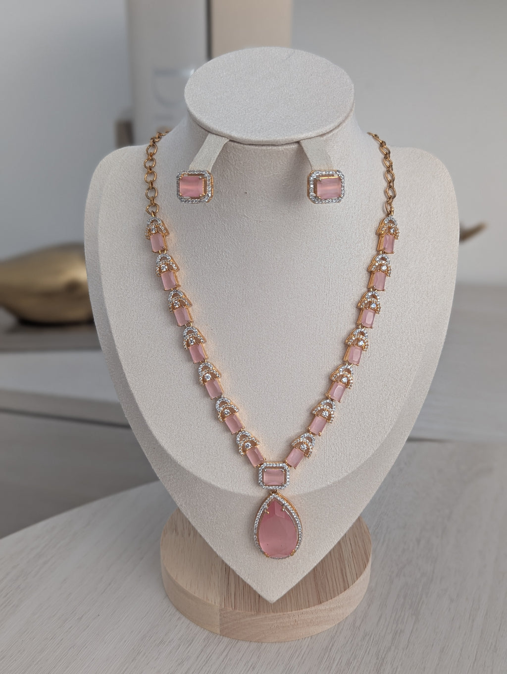 Clarissa 22ct Gold Plated Exceptional Quality Pink CZ Flower Necklace Earrings Set – Opulent Design